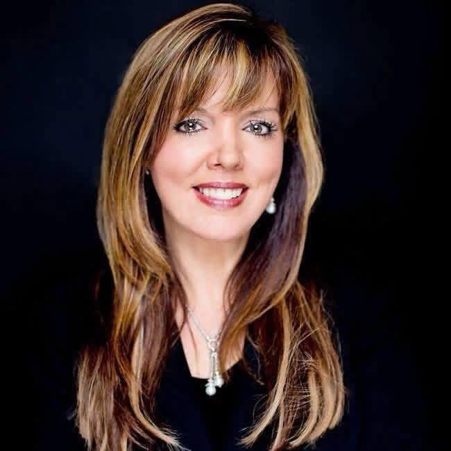 Headshot of Ginger Mumpower